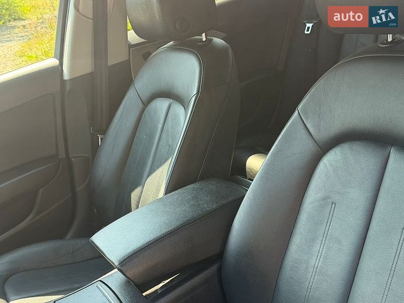 Седан Audi A6 2012 в Черновцах
