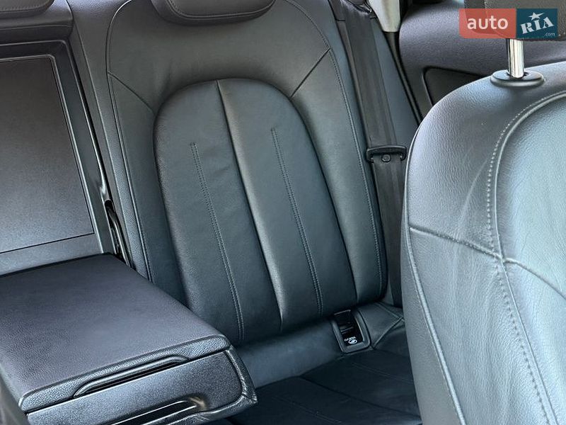 Седан Audi A6 2012 в Черновцах