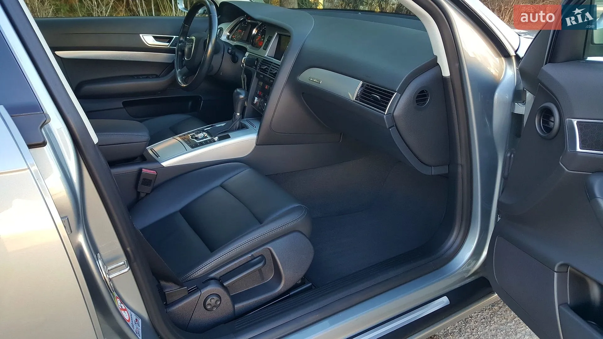 2010 Audi A6 - мініатюра 24