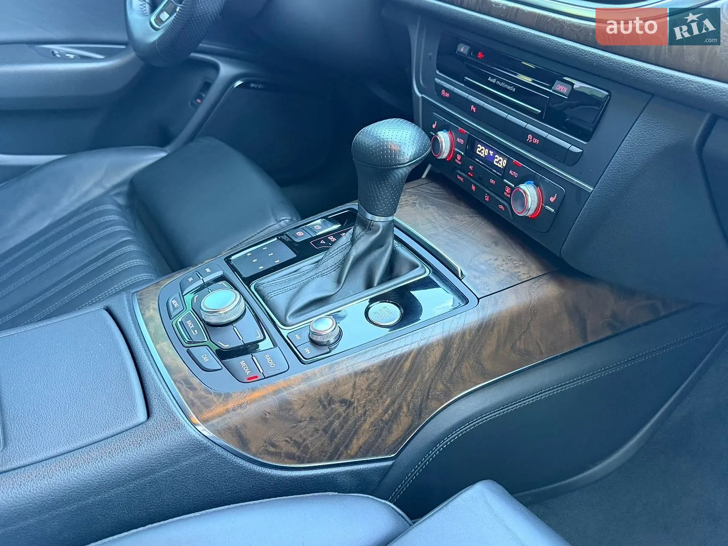 2011 Audi A6 - мініатюра 65