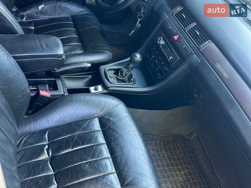 Седан Audi A6 1998 в Долине фото 5 Седан Audi A6 1998 в Долине