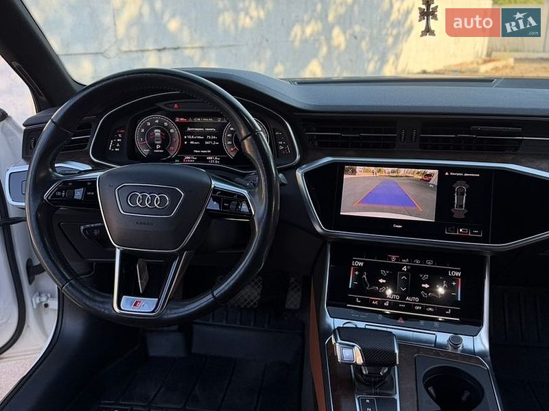 Седан Audi A6 2018 в Днепре