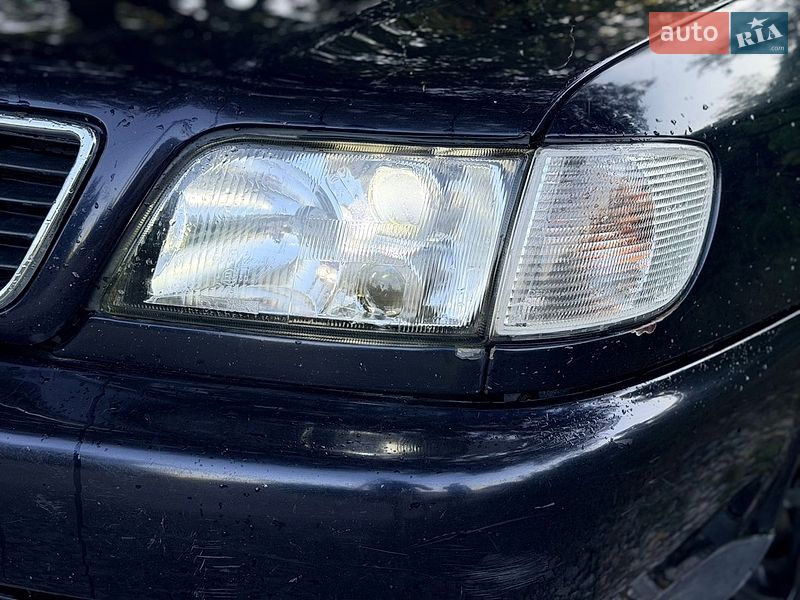 Седан Audi A6 1996 в Дніпрі
