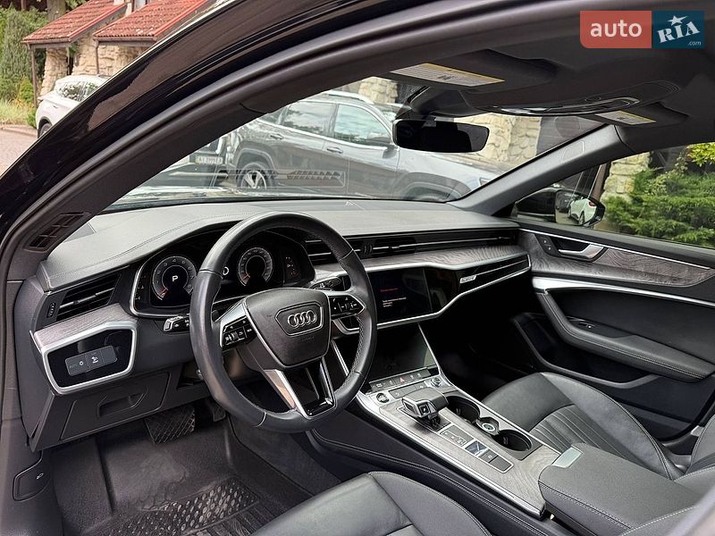 Седан Audi A6 2023 в Львові