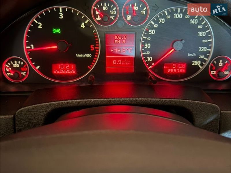 Седан Audi A6 2002 в Любомлі