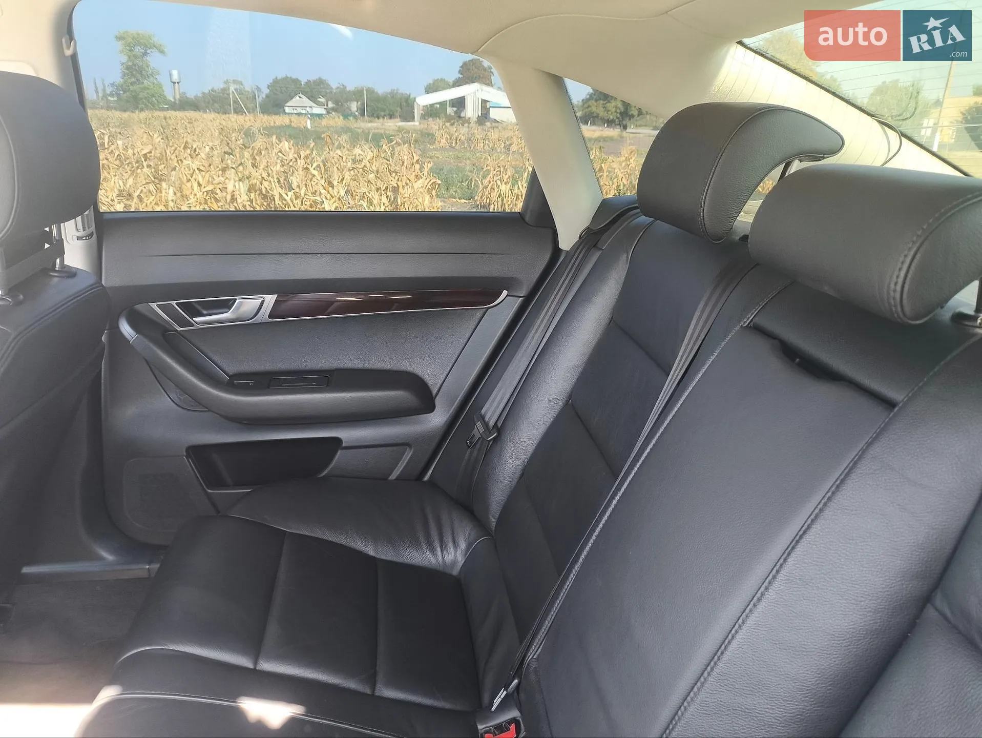 2010 Audi A6 - мініатюра 26