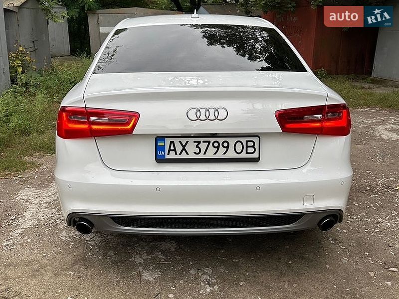 Седан Audi A6 2012 в Дніпрі