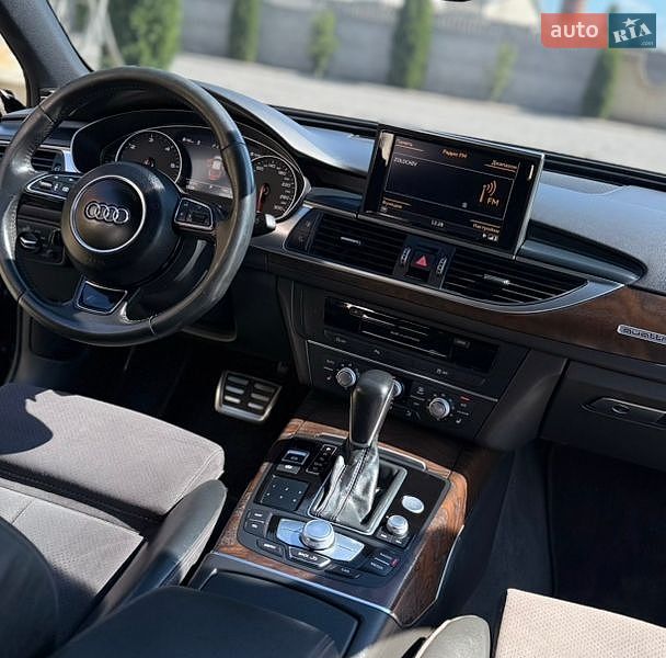 Седан Audi A6 2016 в Золочеві