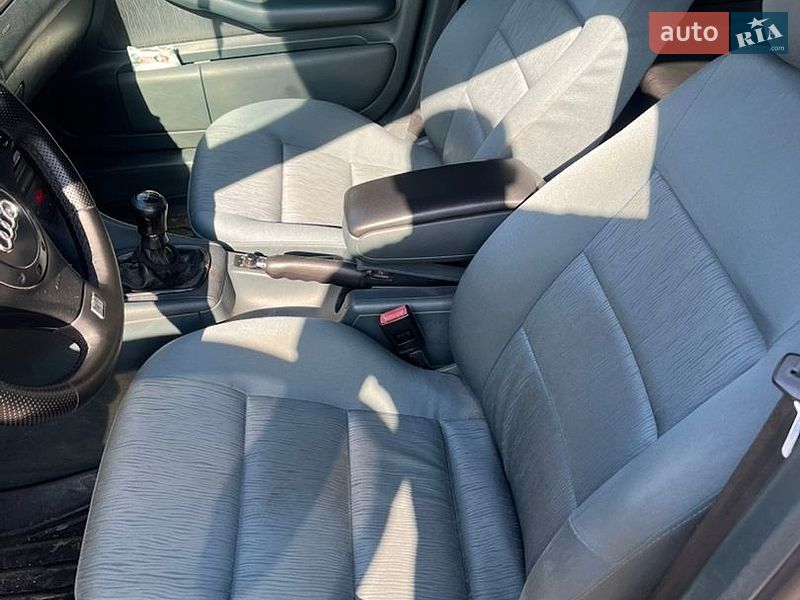 Универсал Audi A6 1998 в Кропивницком