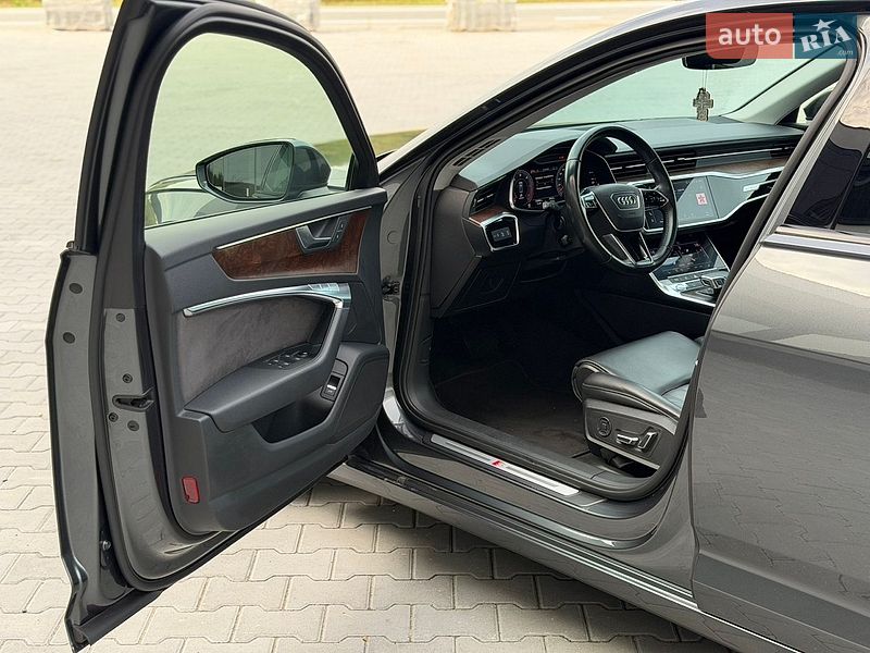 Седан Audi A6 2019 в Чернівцях
