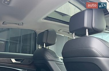 Седан Audi A6 2019 в Чернівцях