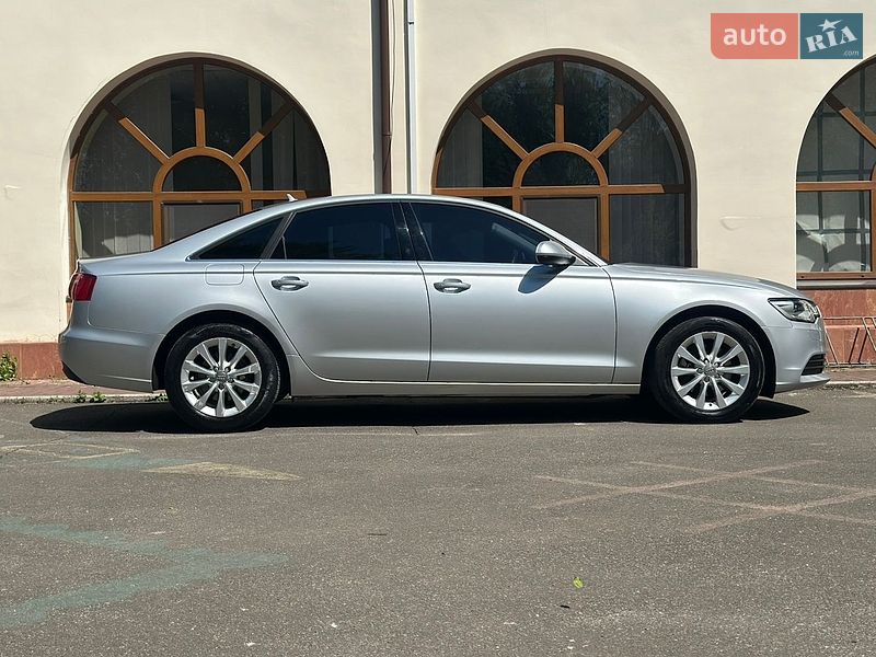 Седан Audi A6 2014 в Києві