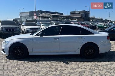 Седан Audi A6 2015 в Мукачевому