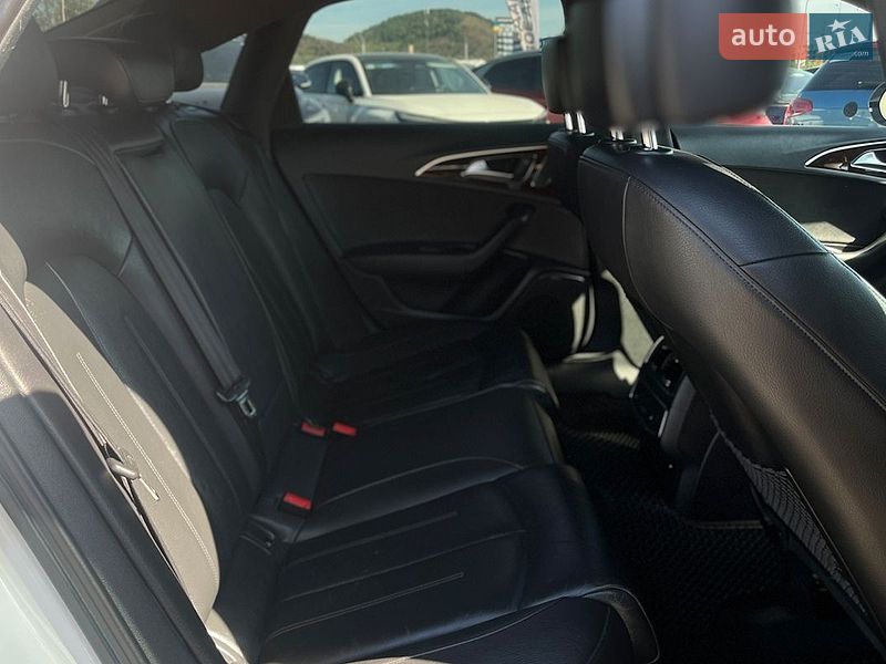 Седан Audi A6 2015 в Мукачевому