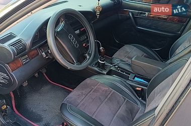 Седан Audi A6 1995 в Овруче