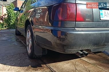 Седан Audi A6 1995 в Овруче