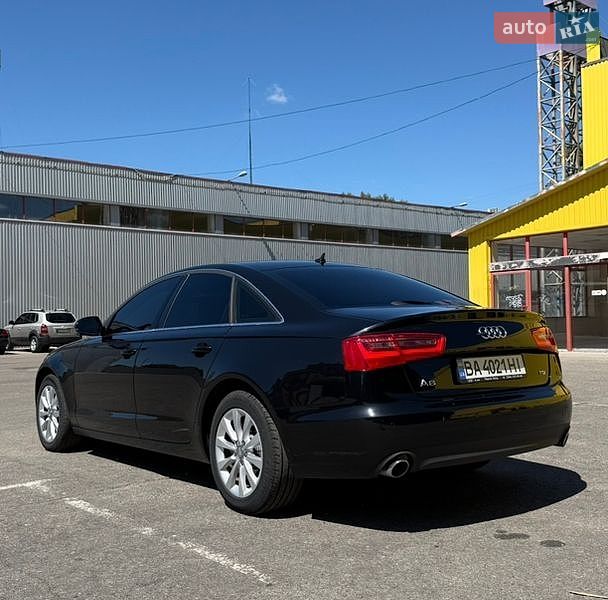 Седан Audi A6 2011 в Кропивницком
