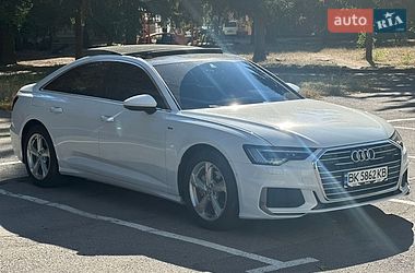 Седан Audi A6 2019 в Ровно