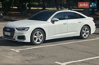 Седан Audi A6 2019 в Ровно