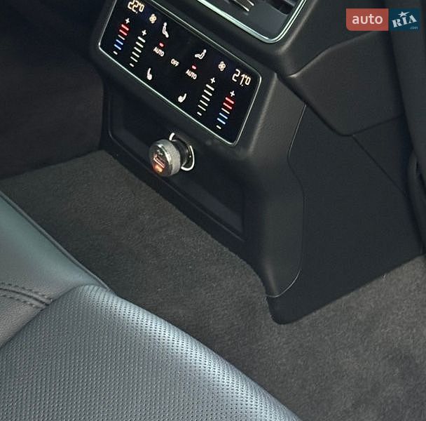 Седан Audi A6 2019 в Ровно