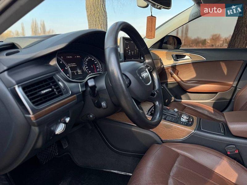 Седан Audi A6 2015 в Звягелі