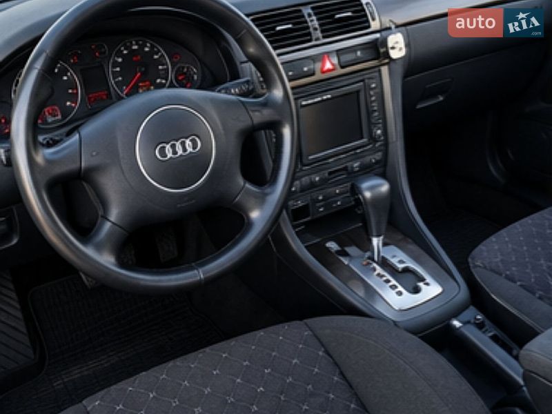 Універсал Audi A6 2003 в Радивиліві
