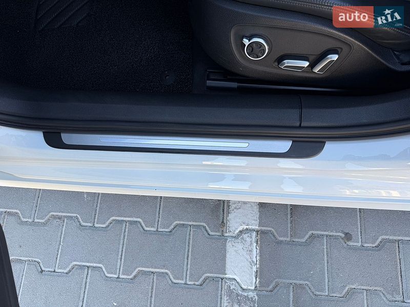 Седан Audi A6 2015 в Вінниці