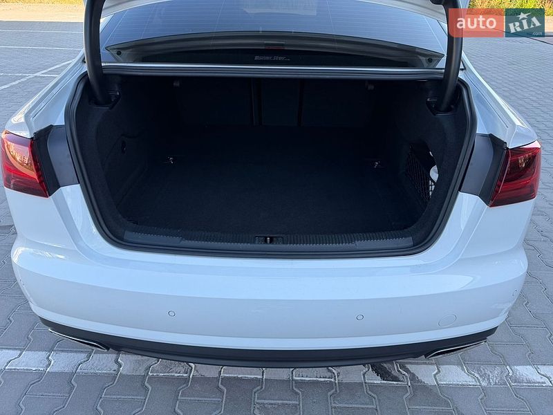 Седан Audi A6 2015 в Вінниці