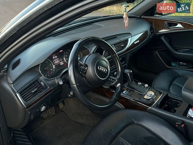 Седан Audi A6 2015 в Ольшане