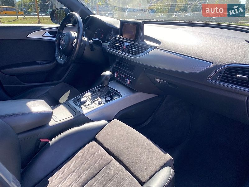 Универсал Audi A6 2011 в Киеве