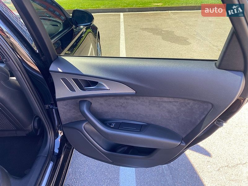 Универсал Audi A6 2011 в Киеве