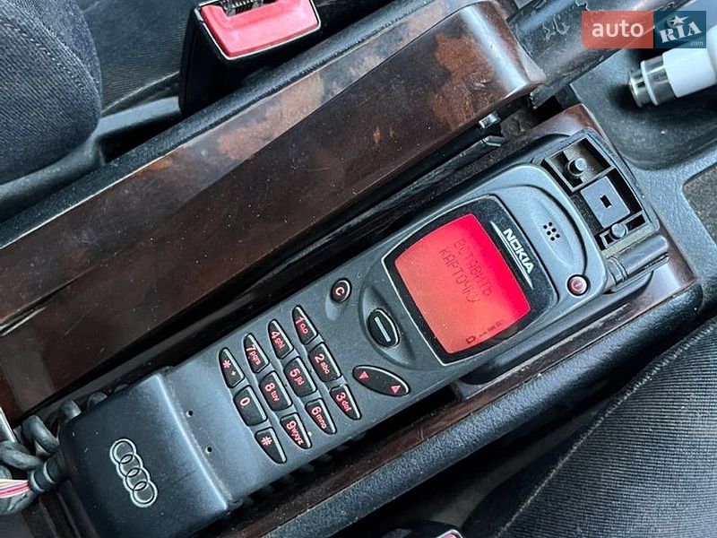Седан Audi A6 1999 в Каневі
