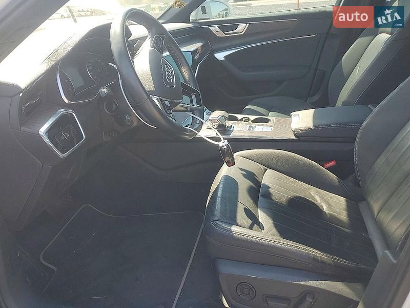 Седан Audi A6 2020 в Львове
