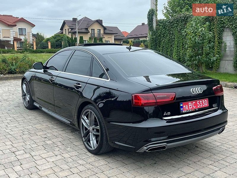 Седан Audi A6 2015 в Горишних Плавнях