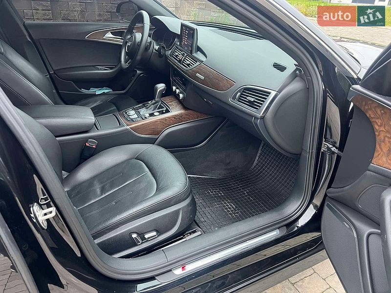 Седан Audi A6 2015 в Горишних Плавнях