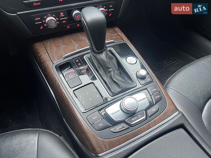 Седан Audi A6 2015 в Горишних Плавнях