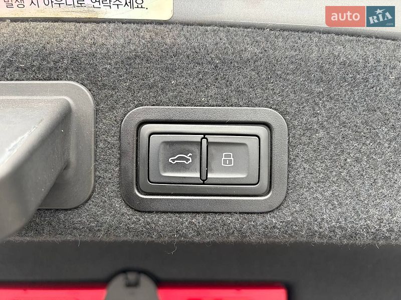 Седан Audi A6 2016 в Львові