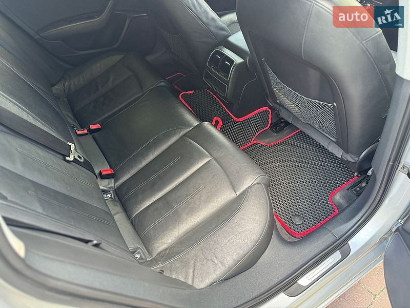 Седан Audi A6 2013 в Белогородке