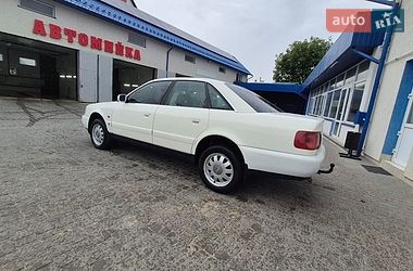 Седан Audi A6 1995 в Кременці