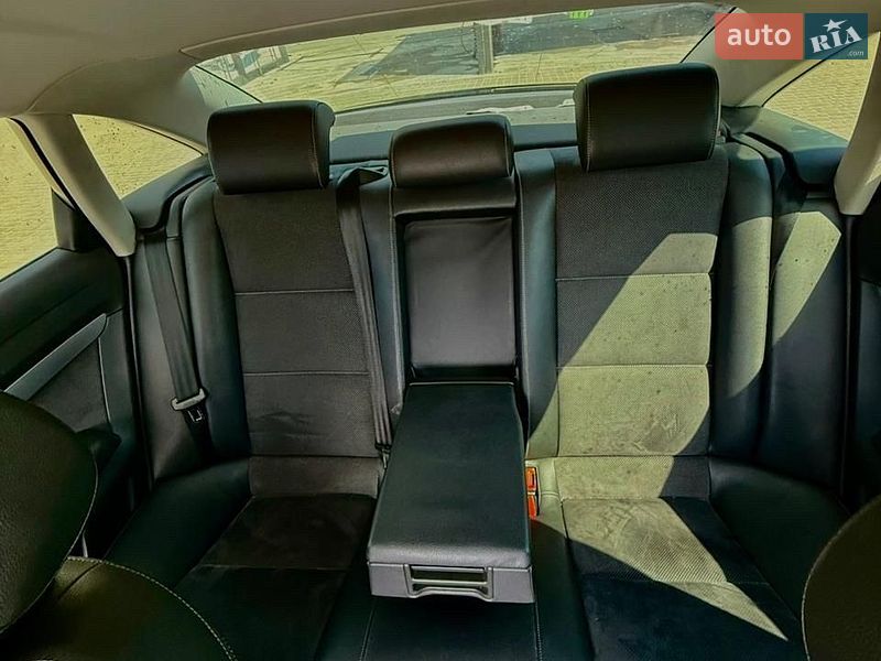 Седан Audi A6 2010 в Ивано-Франковске