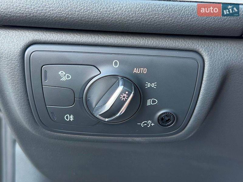 Универсал Audi A6 2017 в Киеве