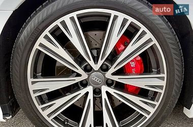 Седан Audi A6 2018 в Киеве