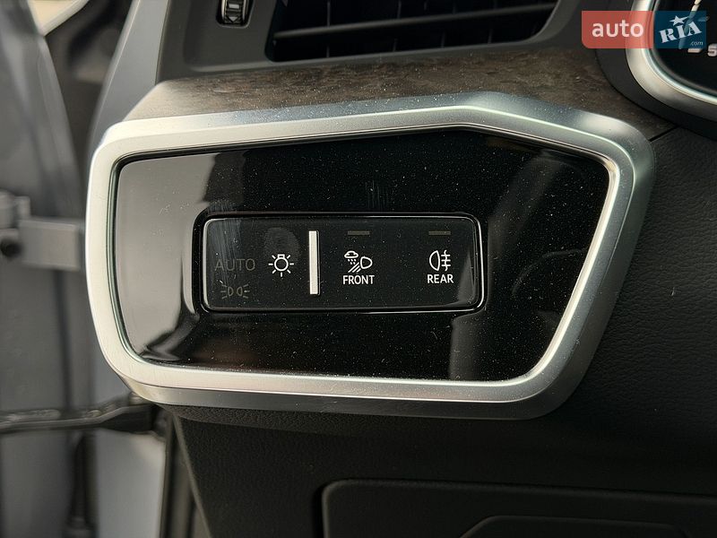Седан Audi A6 2020 в Львові
