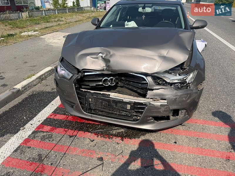 Седан Audi A6 2014 в Киеве