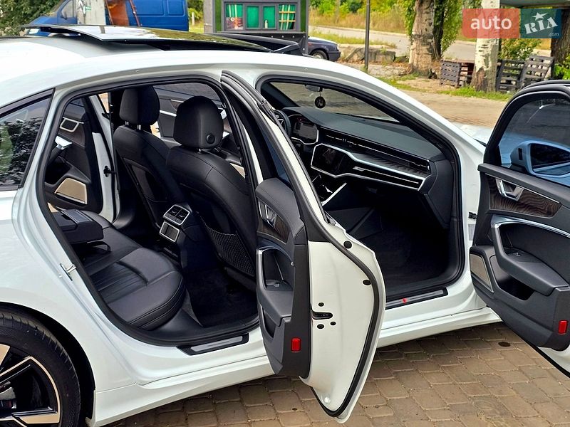 Седан Audi A6 2019 в Днепре