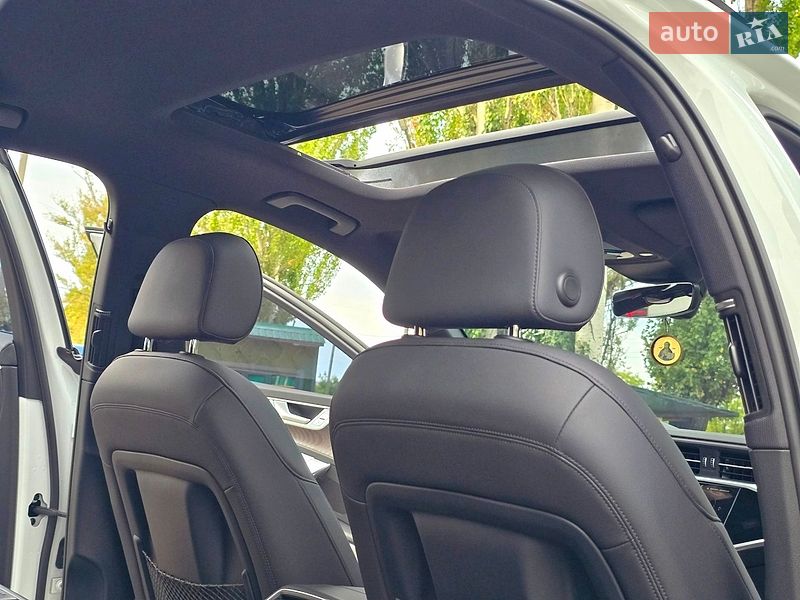 Седан Audi A6 2019 в Днепре