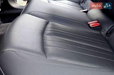 Седан Audi A6 2019 в Днепре
