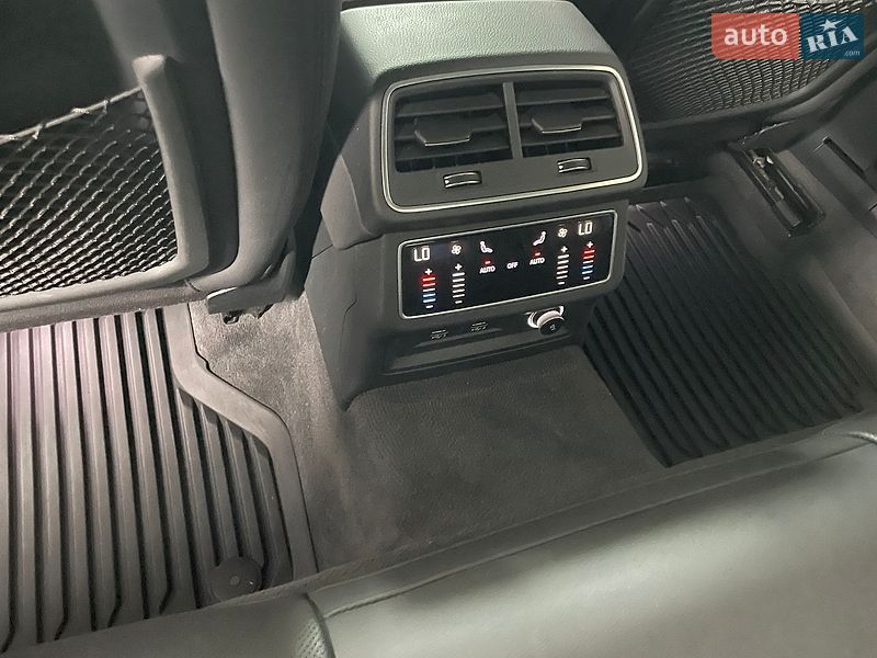 Седан Audi A6 2019 в Рівному