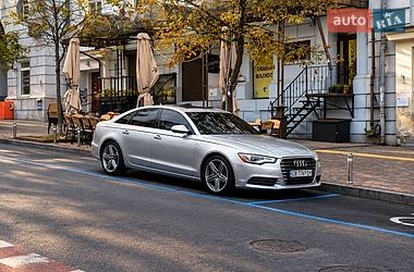 Седан Audi A6 2012 в Киеве