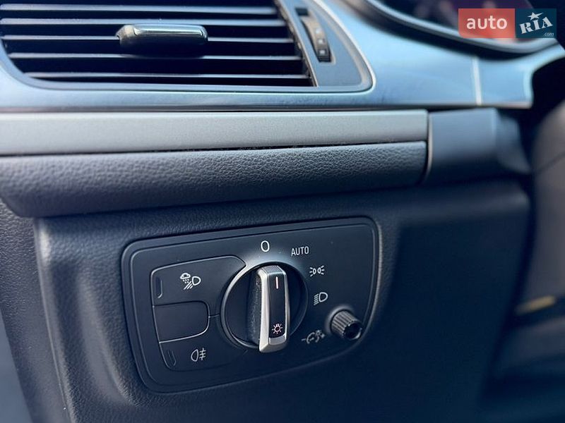 Седан Audi A6 2012 в Сарнах